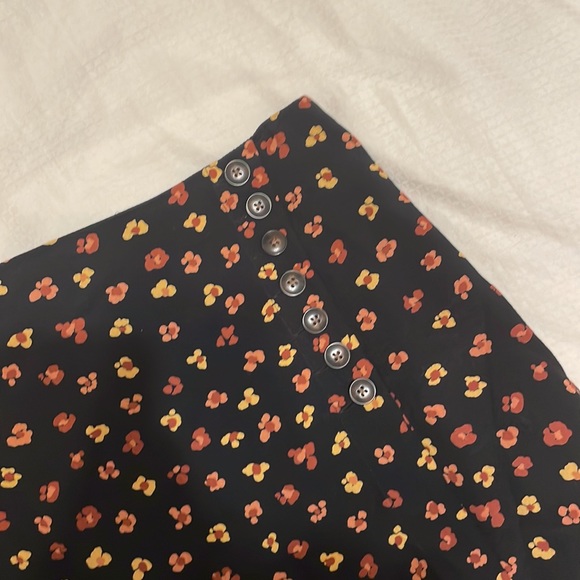 Flowered Madewell Skirt - Picture 2 of 3